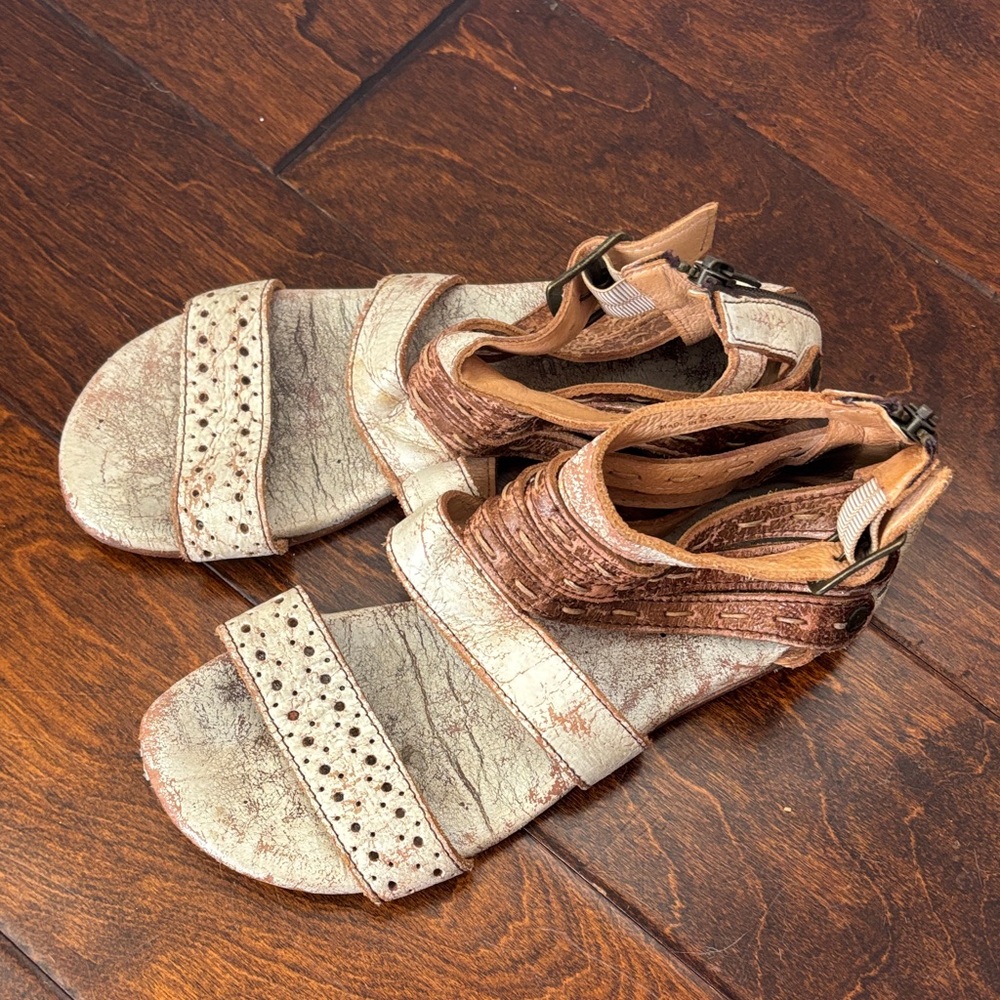 Bed Stu Cream and Brown Women's Sandals